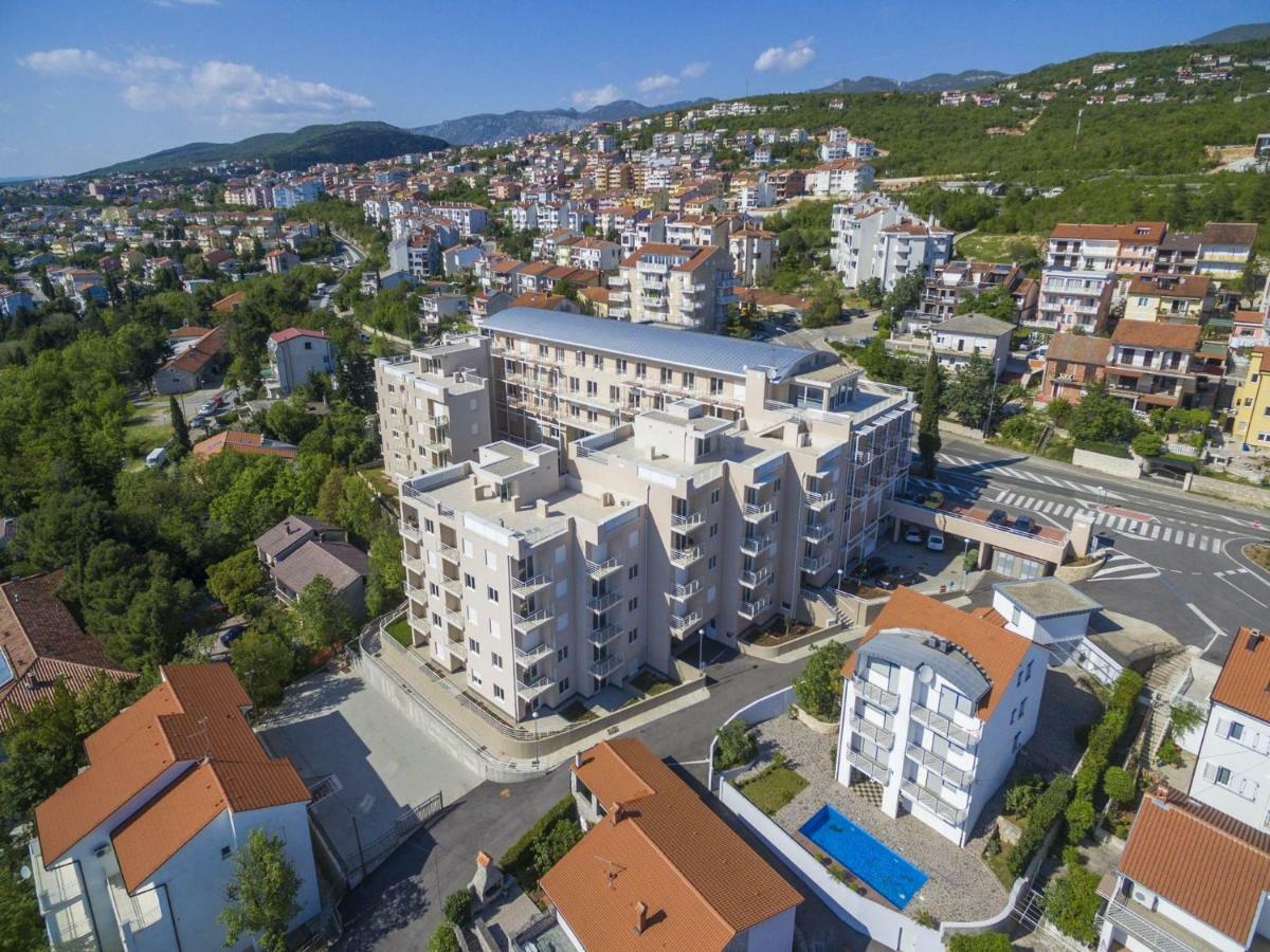 Apartments Mb Crikvenica Eksteriør bilde