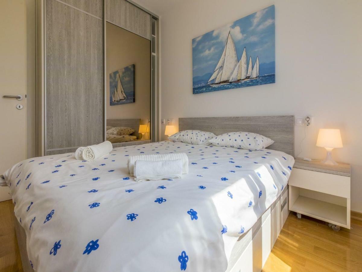 Apartments Mb Crikvenica Eksteriør bilde